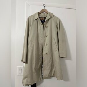 Authentic Burberry coat size small/medium. In great condition!